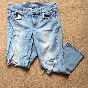 *FLASH SALE* A. Eagle light jeans with front rips